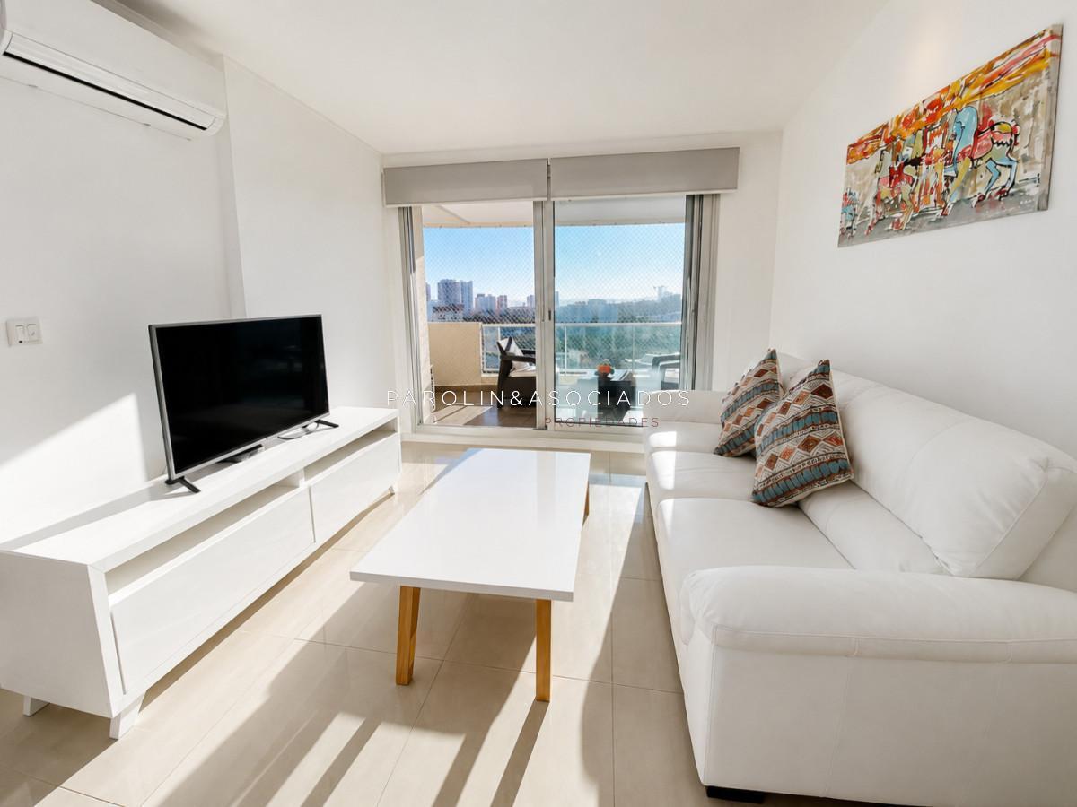 Foto de Piso alto en Wind Tower orientado a la puesta del sol precio destacado!, imagen 1
