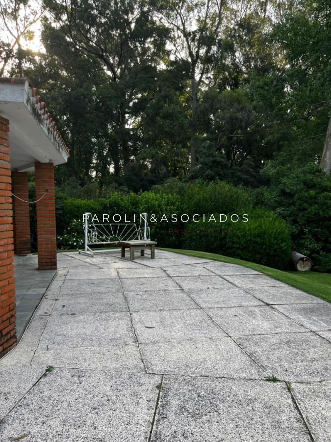 Foto de la propiedad en Avenida Dr. Elias Regules, Punta del Este, Otros