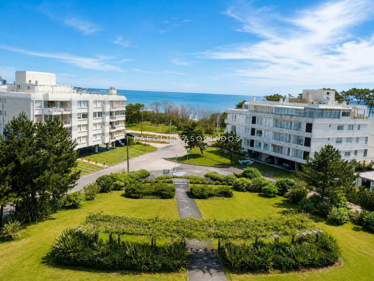Foto de Apartamento en Venta, Mansa, Punta del Este, 2 Dormitorios., imagen 2