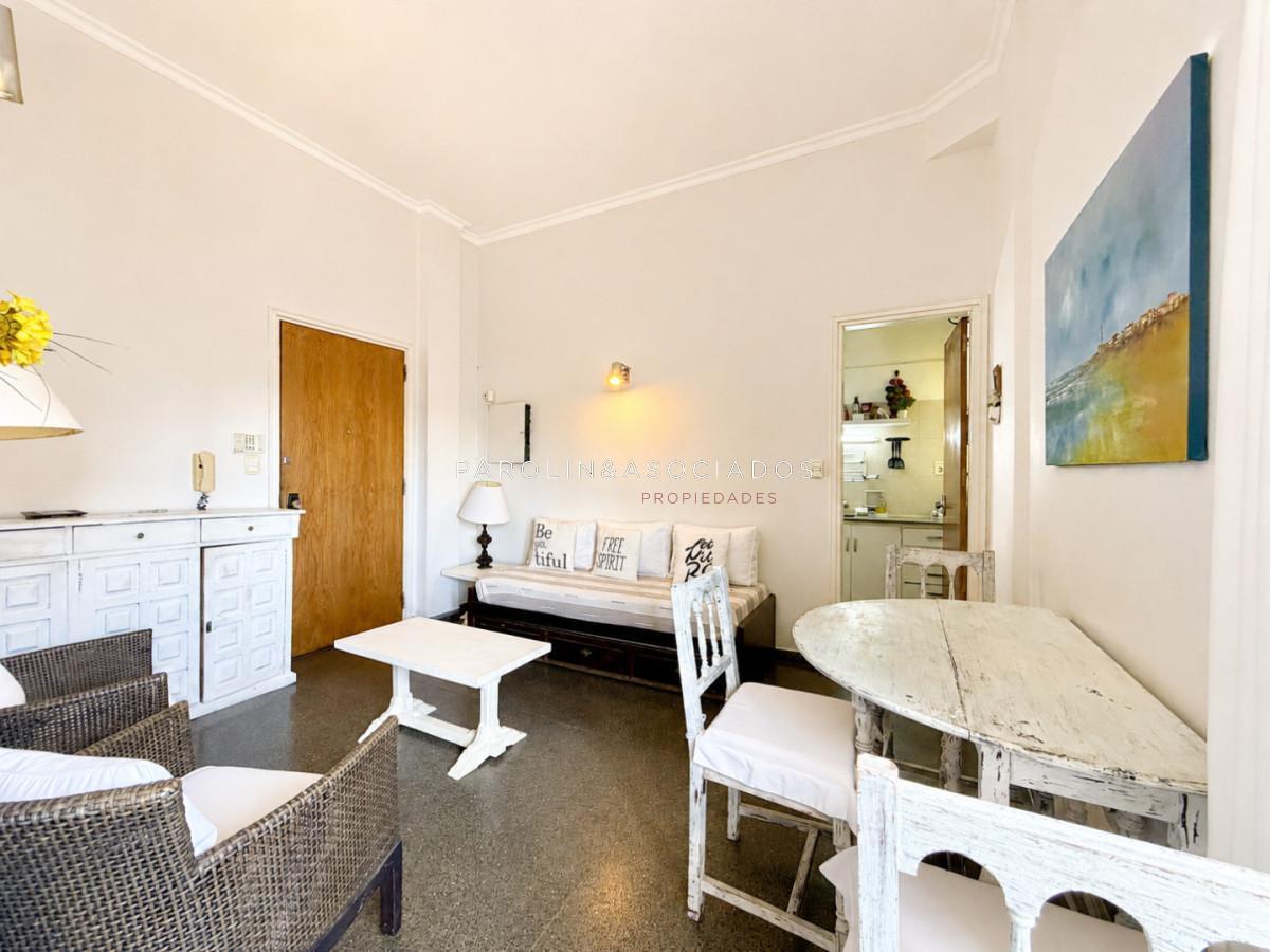 Foto de Apartamento de 1 Dormitorio en venta en la Península de Punta del Este, imagen 2
