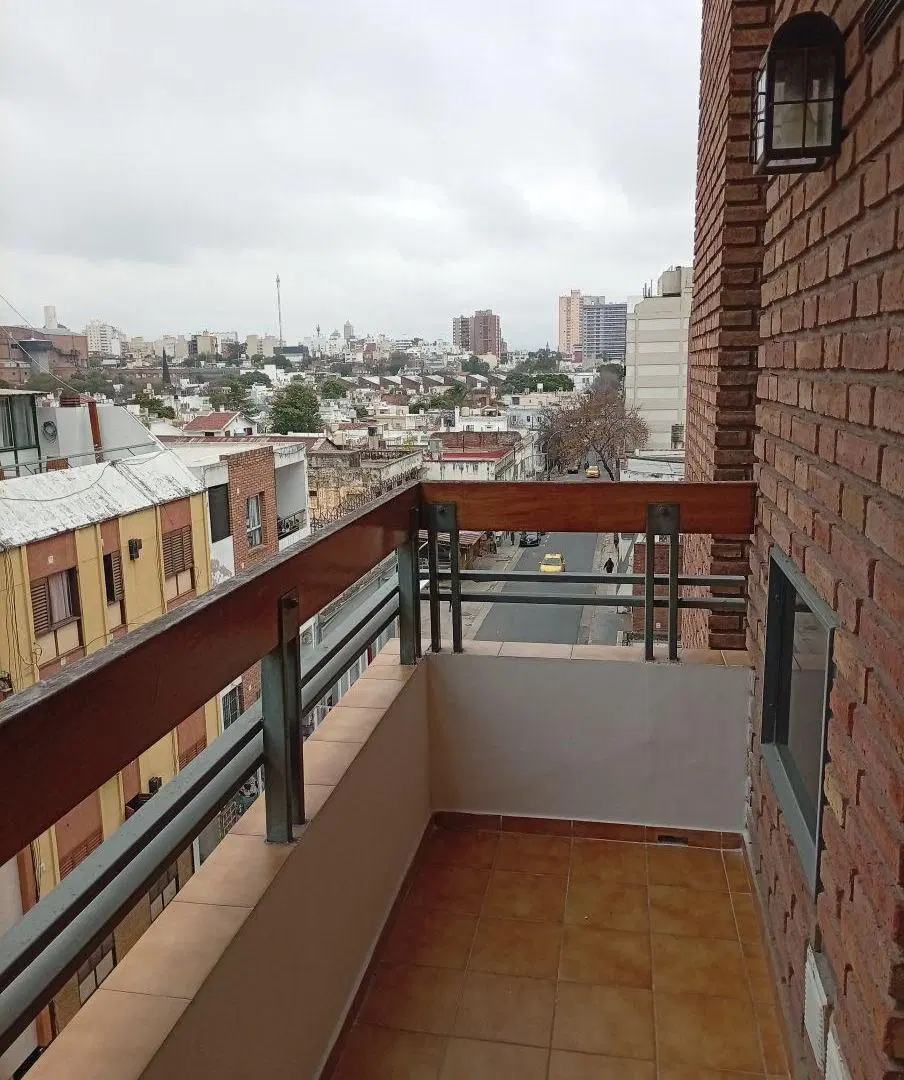 ALQUILO DPTO 1 DORMITORIO - CNEL. OLMEDO 7 - ALBERDI - COC. SEP. - BALCON - NO MASCOTAS 4