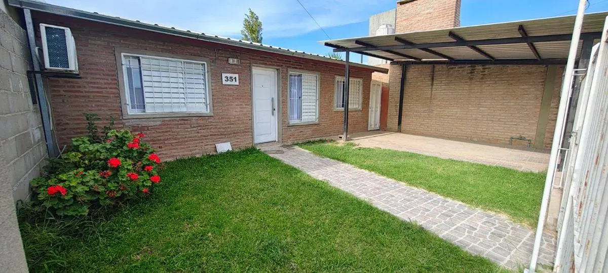 Alquilo Casa Dos Dorm. - Jardin - Patio - Cochera - 3