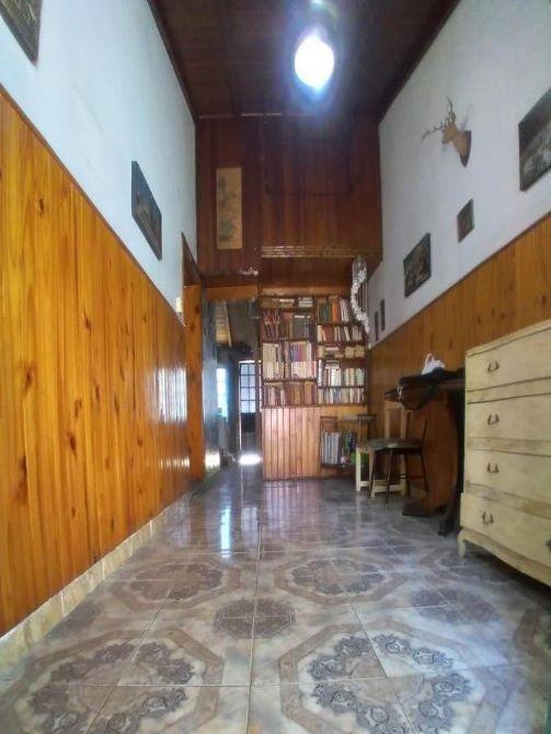 Chalet con 3 dormitorios ubicado en Banfield