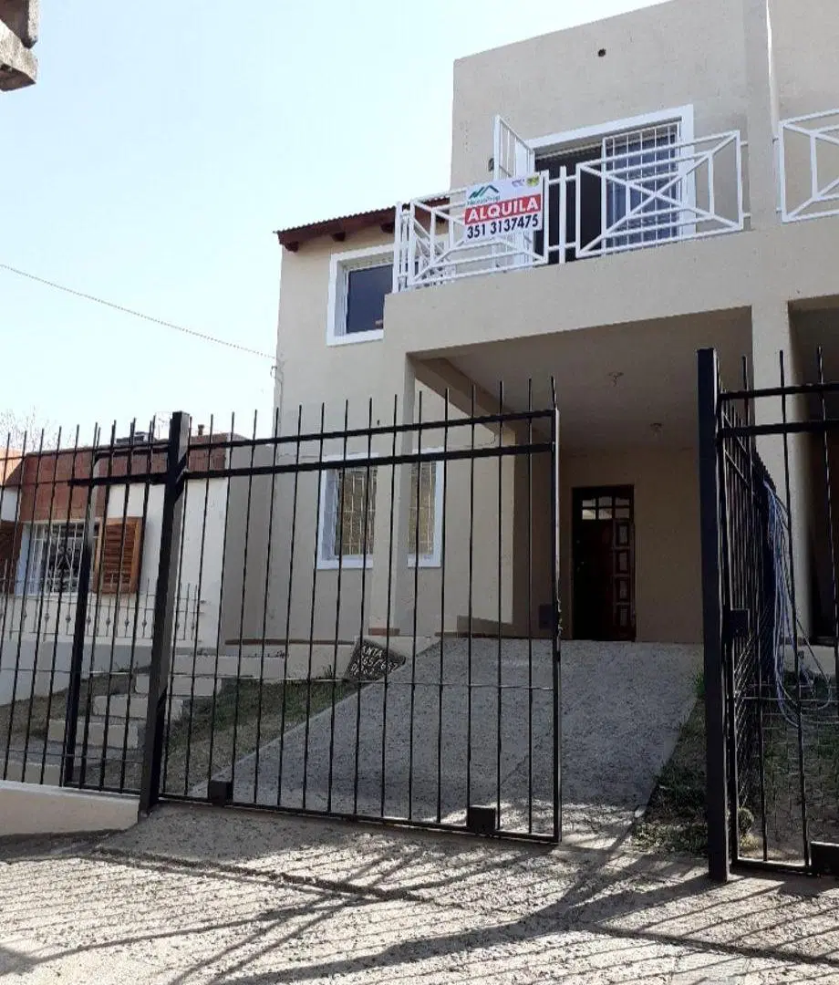 DUPLEX EN ALQUILER EN QUEBRADA DE LAS ROSAS 4