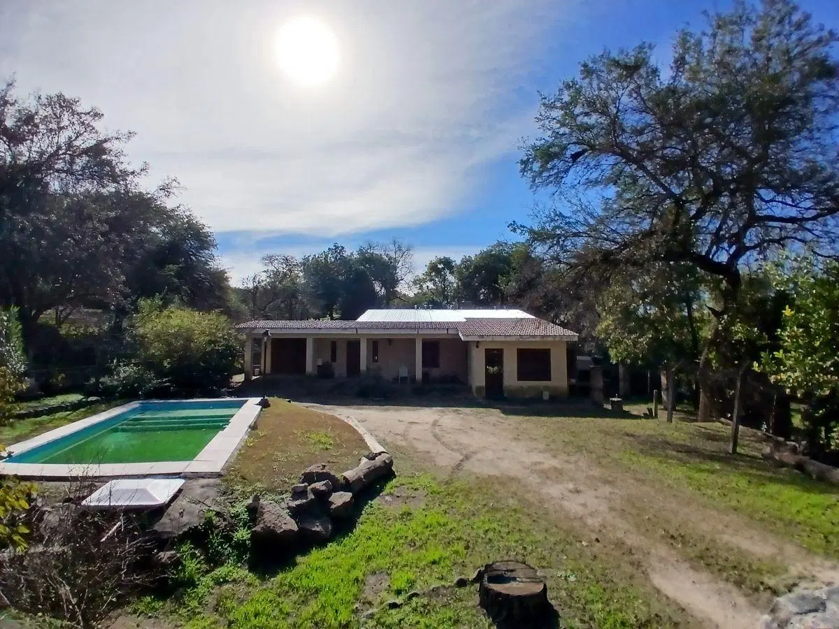 CASA EN VENTA EN LA SERRANITA 2