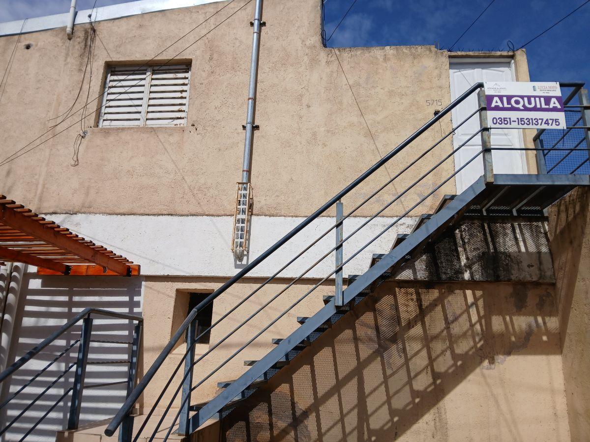 DEPARTAMENTO EN ALQUILER EN BARRIO QUEBRADA DE LAS ROSAS