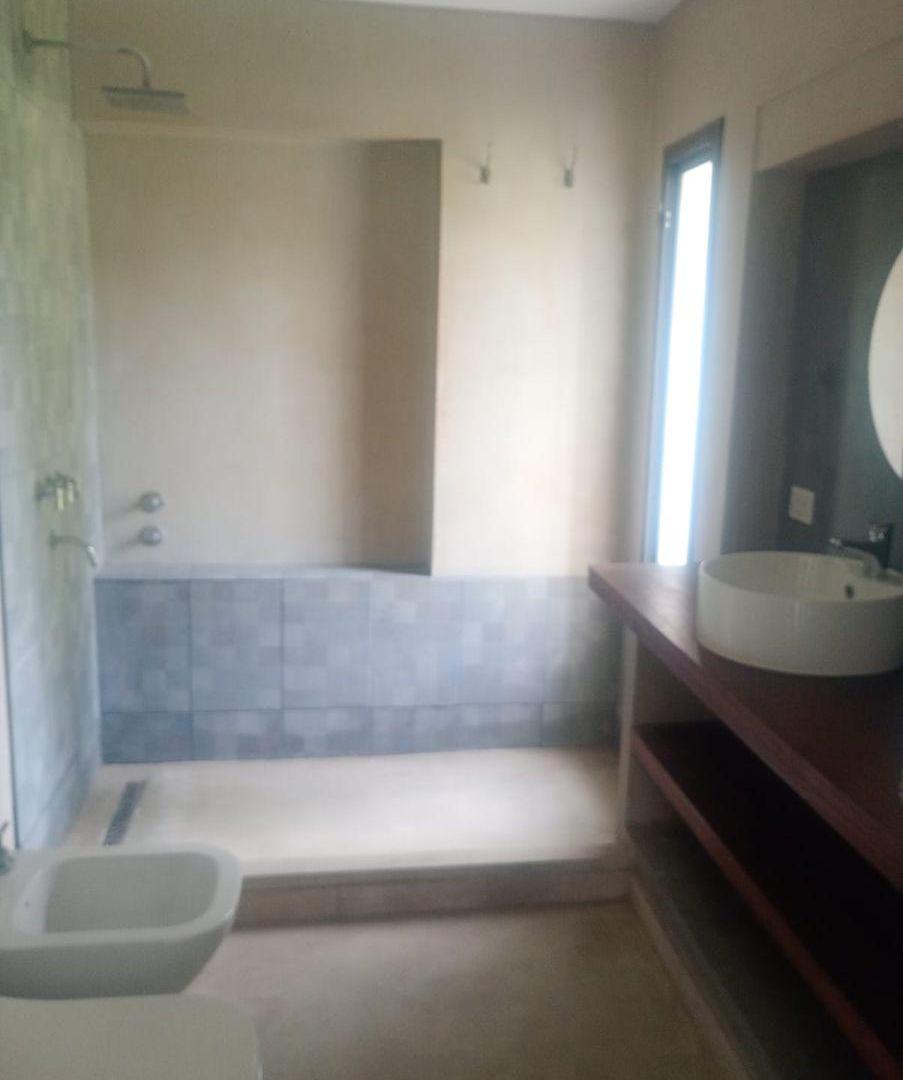 Foto de CASA QUINTA EN ALQUILER – ALTA GRACIA – AMPLIO PARQUE Y PISCINA, imagen 5