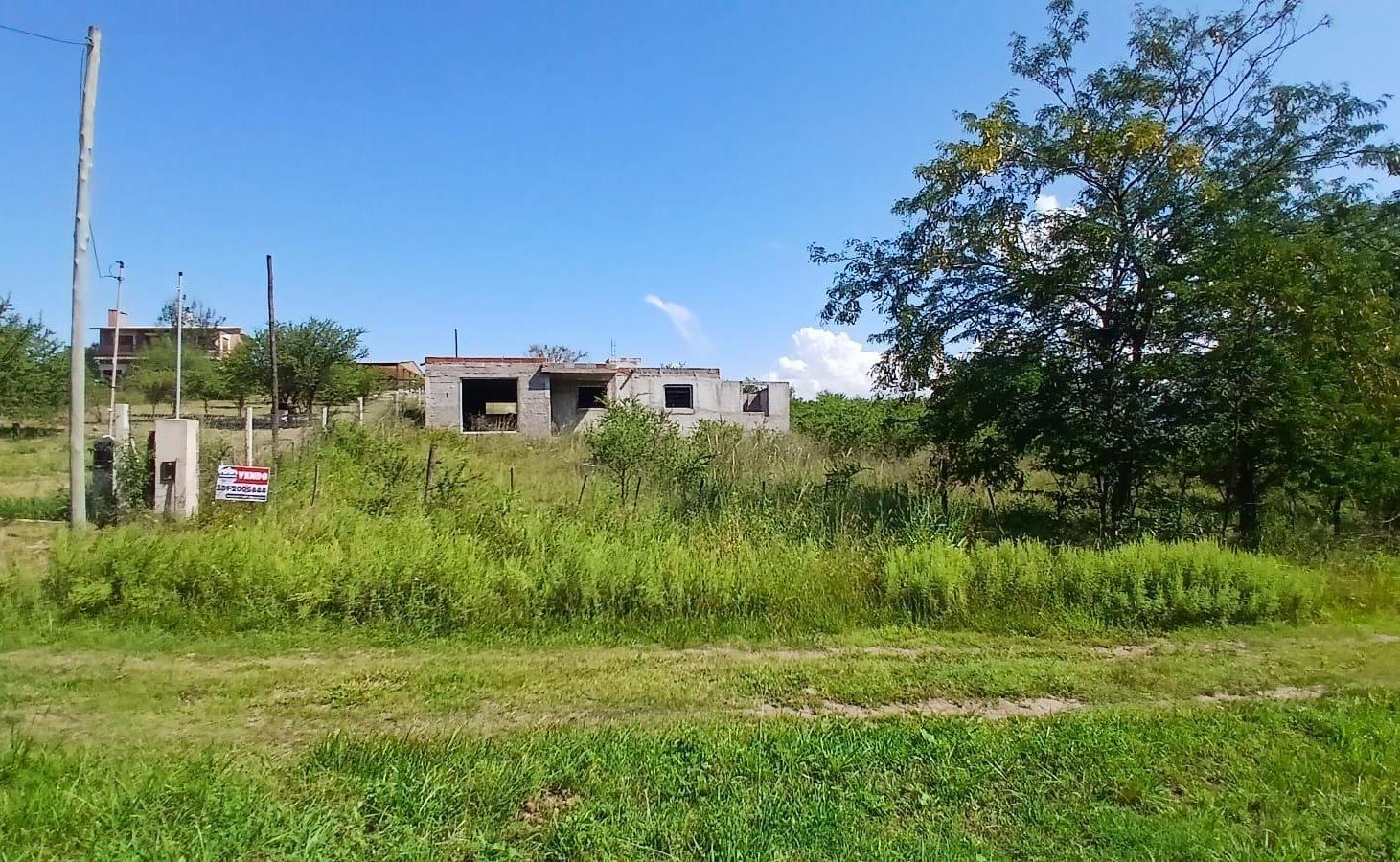 Foto de CASA A TERMINAR EN COSQUIN ESCRITURA GRAN LOTE, imagen 4