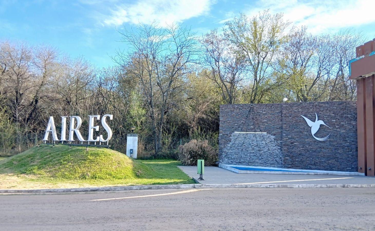 Foto de TERRENO EN VENTA EN UNQUILLO AIRES DEL NORDESTE BARRIO CERRADO, imagen 1