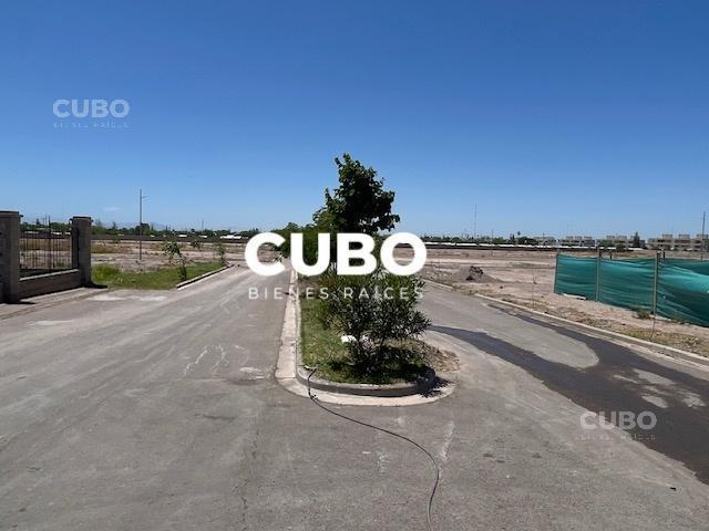 Lote en Venta en Pinar del Sol 9 3