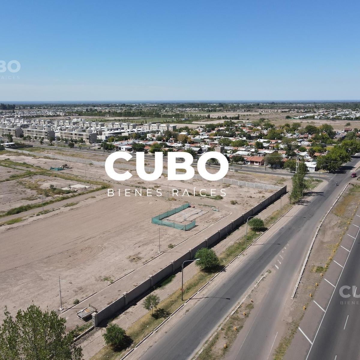 Lote en Venta en Pinar del Sol 9 4