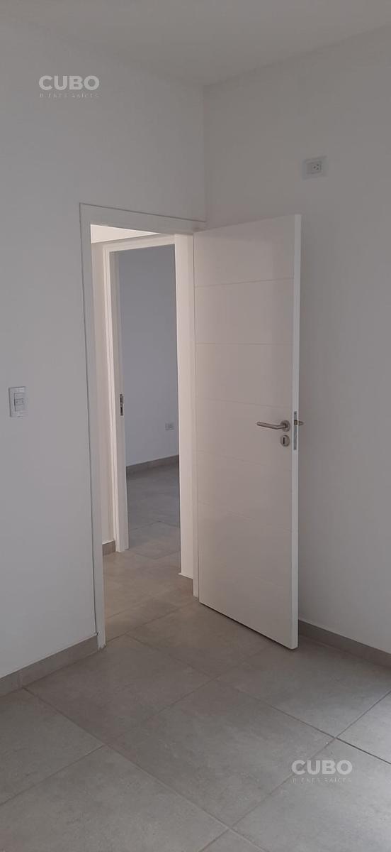 Departamento 2 Dorm. Planta Baja Patio. Barrio Rincon Veneto - Guaymallén. 2