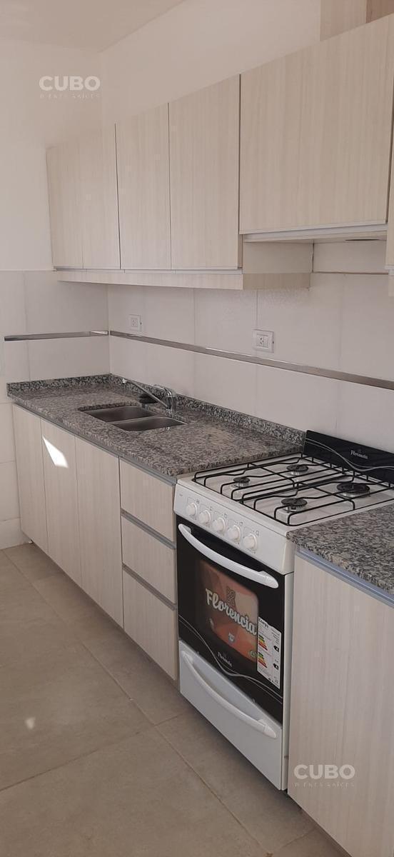 Departamento 2 Dorm. Planta Baja Patio. Barrio Rincon Veneto - Guaymallén. 4