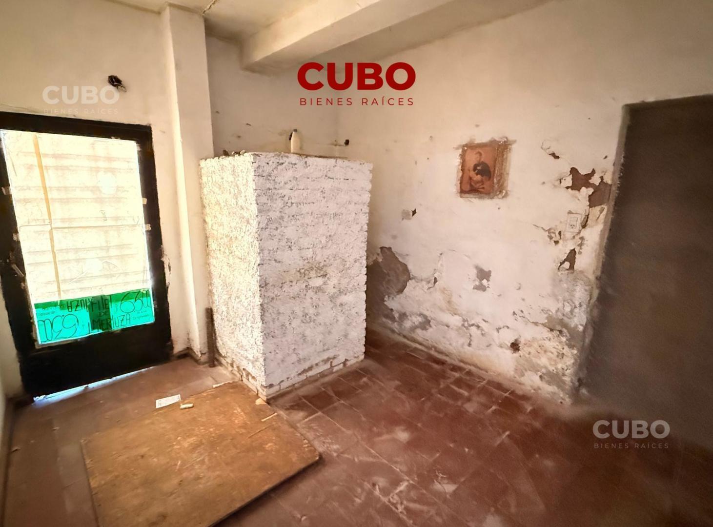 Foto de Venta Casa y Local Comercial para reciclar, excelente ubicación, imagen 4
