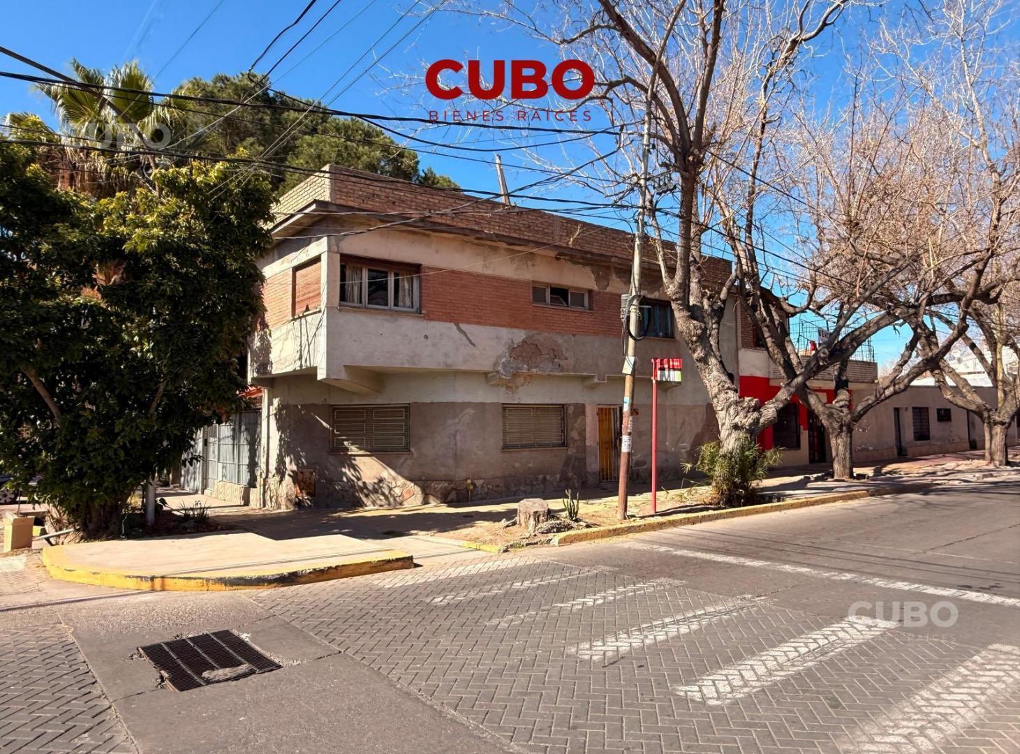 Foto de Venta Casa y Local Comercial para reciclar, excelente ubicación, imagen 2