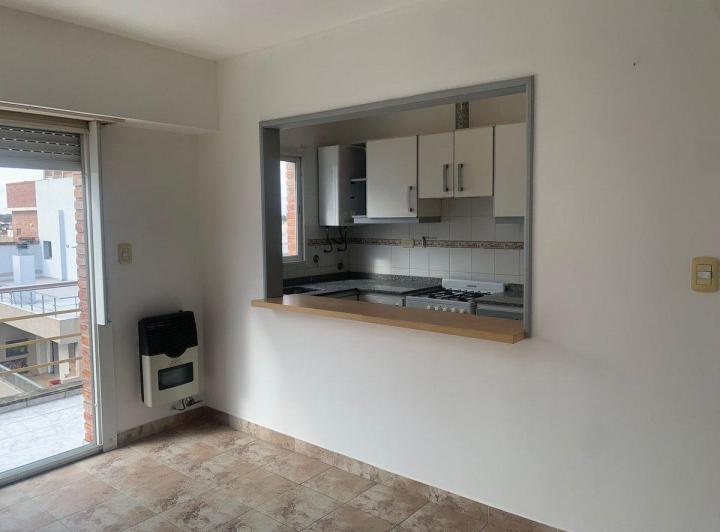Alquier Dpto  Monoamb. en Victoria todo incluido 4