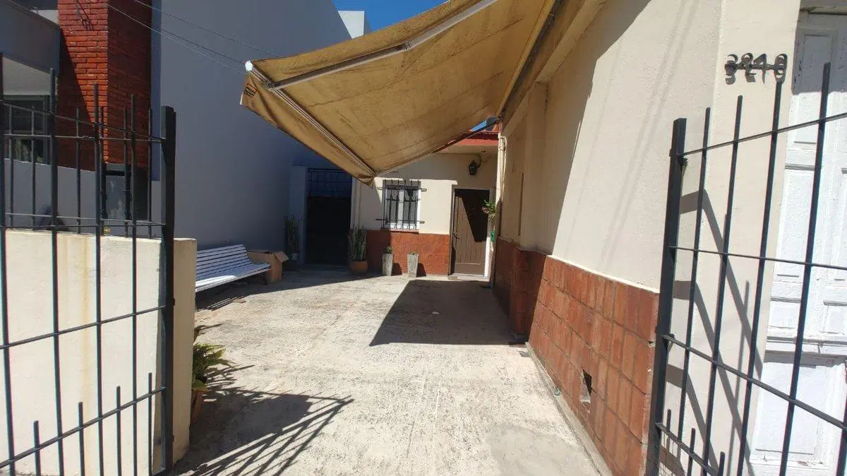 Venta Casa 4 Ambientes Oportunidad Rafael Calzada 4