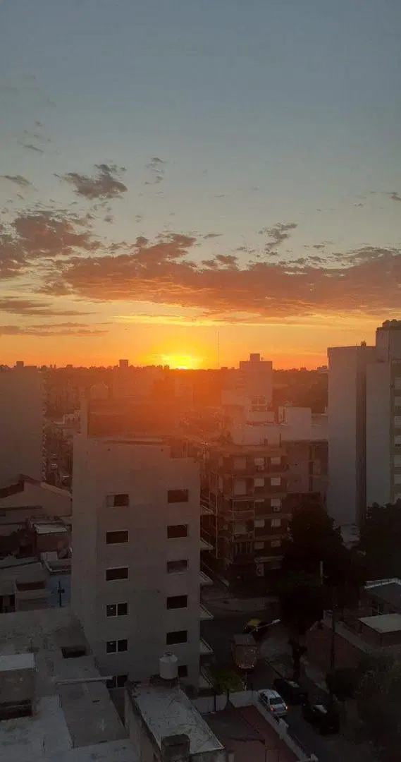 VENTA MONOAMBIENTE CASEROS CENTRO 3