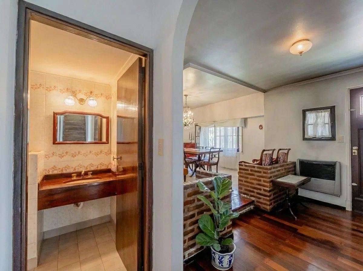 Venta Casa 4 ambientes, Olivos c/ pileta y cochera 2