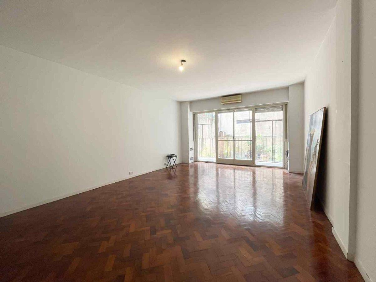Venta Dpto 4 amb dependencia Recoleta apto crédito