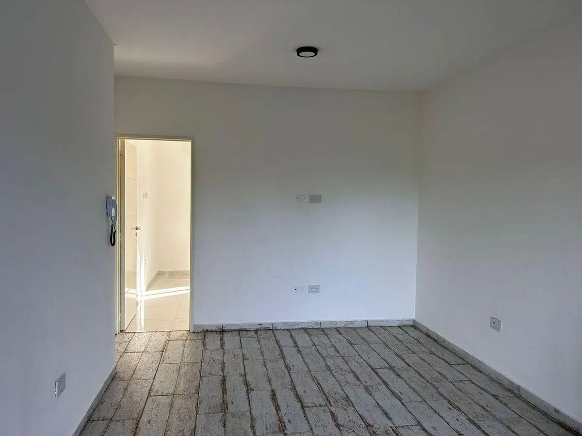VENTA DEPTO 2 AMB BALLESTER BALCÓN TERRAZA COCHERA 2