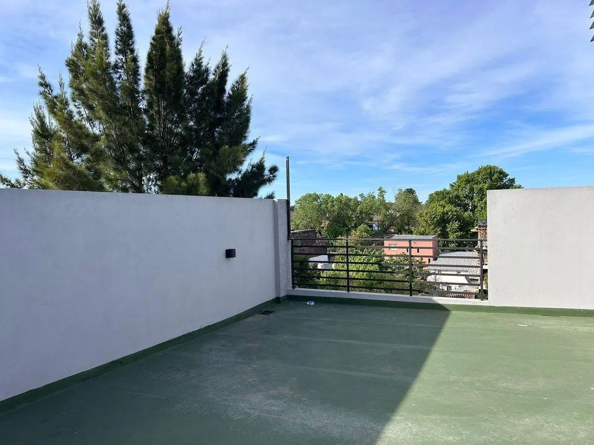 VENTA DEPTO 2 AMB BALLESTER BALCÓN TERRAZA COCHERA 5