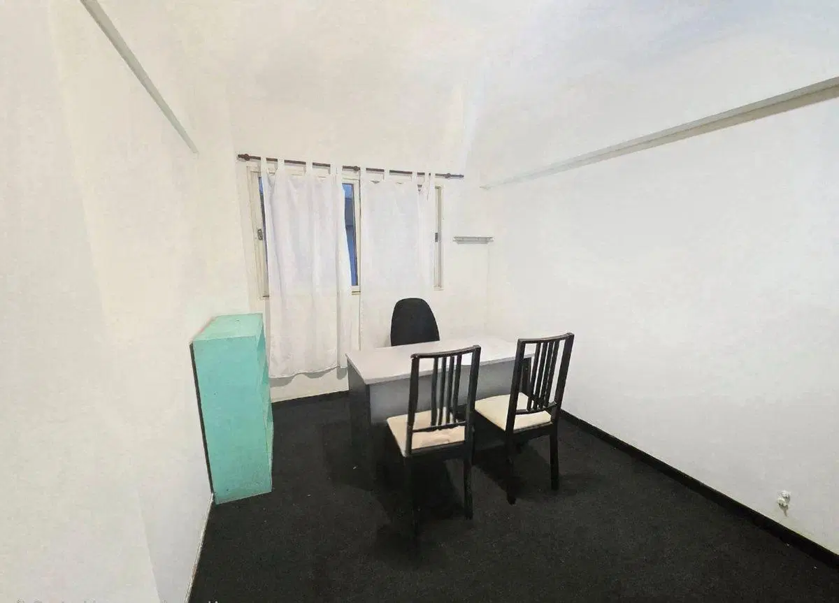 VENTA OFICINA MONOAMBIENTE VICENTE LOPEZ 4