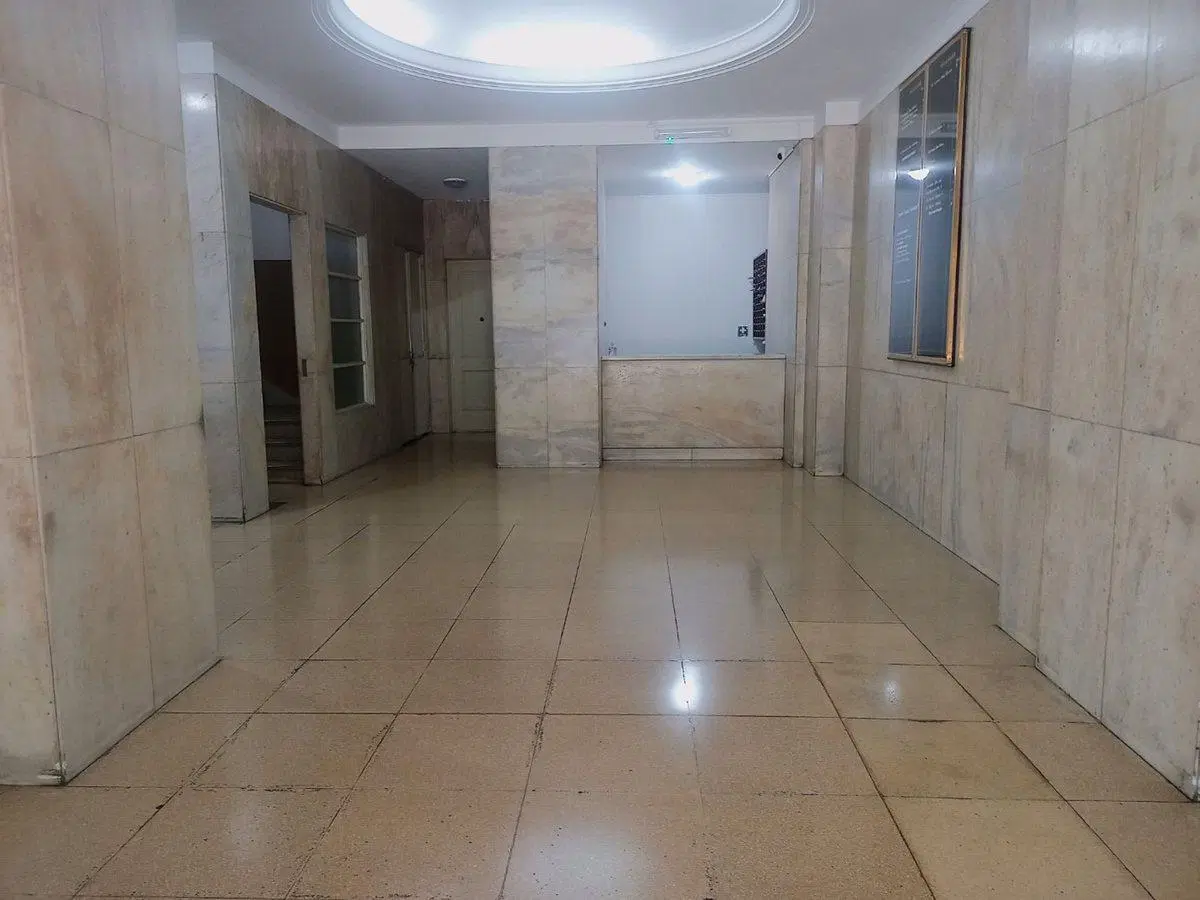 Alquiler- Oficina 2 amb en zona Tribunales 2