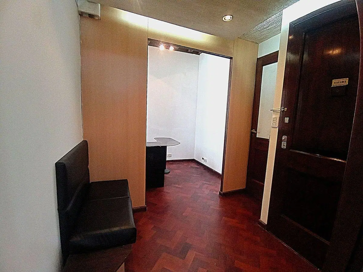 Alquiler- Oficina 2 amb en zona Tribunales 5