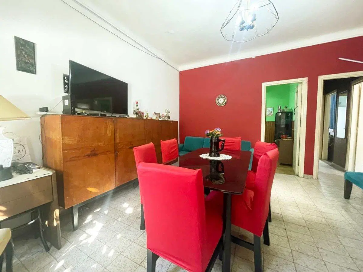 Venta casa 3 ambientes jardín terraza Ramos Mejía 4