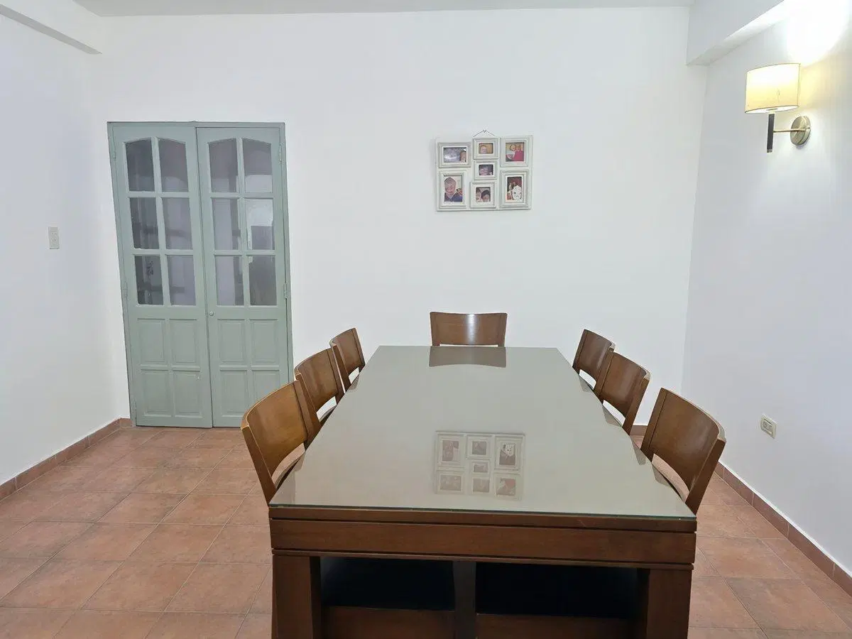 VENTA 2 CASAS EN BLOK EN LA LUCILA, LOTE PROPIO 5
