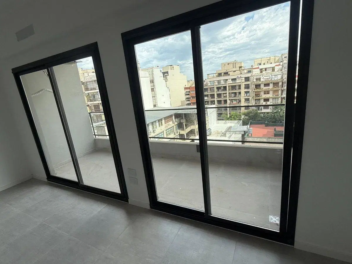 DEPTO DOS AMBIENTES EN VENTA VILLA DEL PARQUE 3