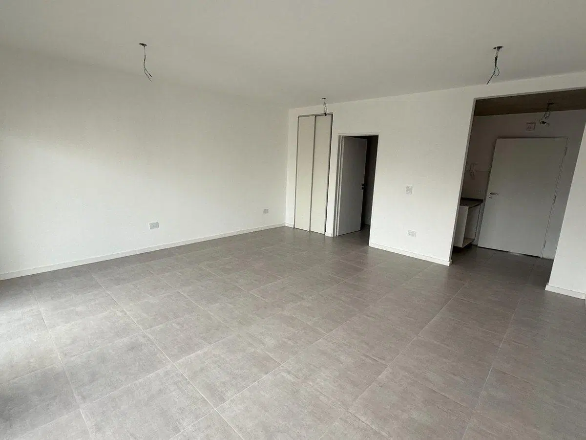 DEPTO DOS AMBIENTES EN VENTA VILLA DEL PARQUE 4