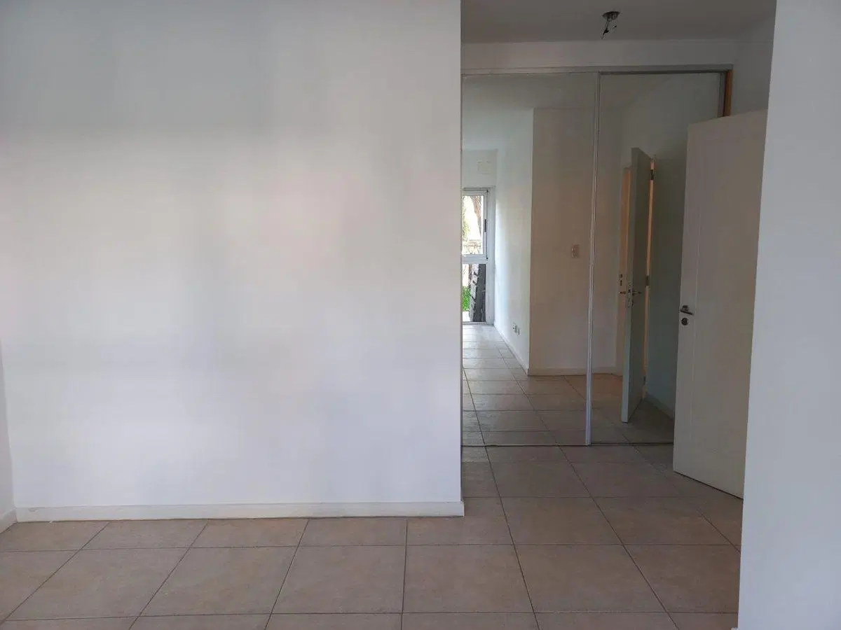Venta Depto 3 ambientes en Tigre c Jardin/pileta. 3