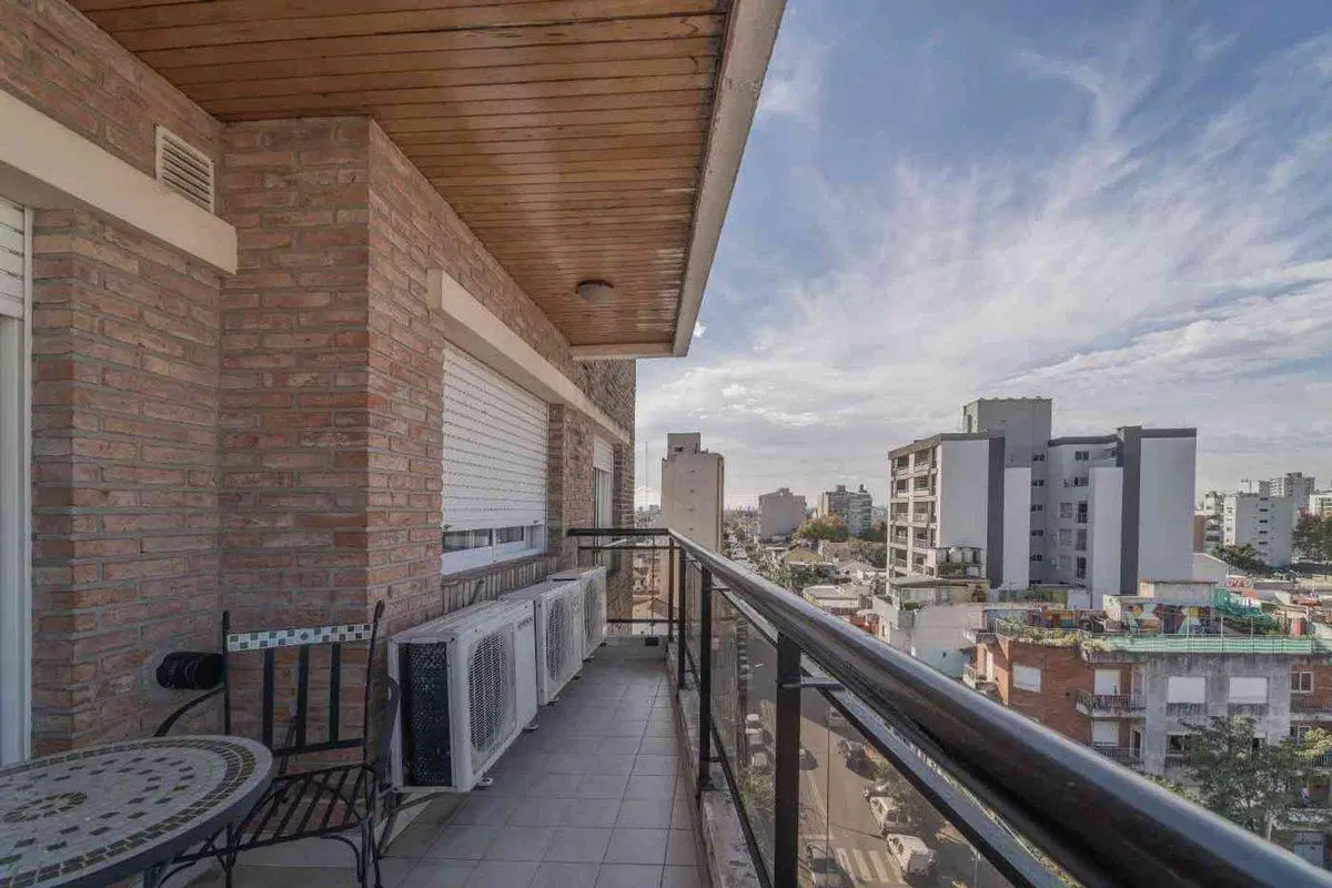 Venta depto 4 amb terraza cochera Santos Lugares 3