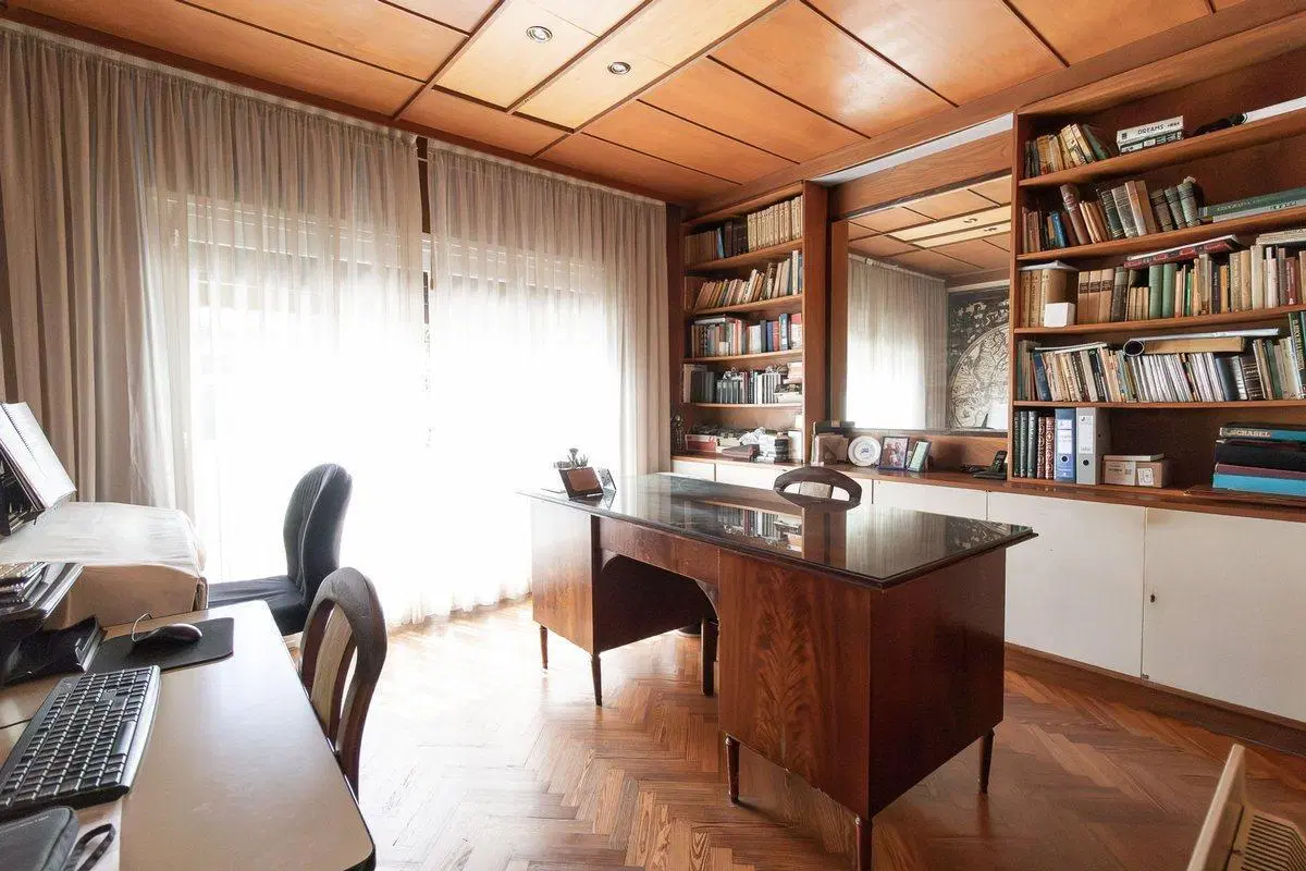 Casa 6 ambientes en venta Martinez Pileta Quincho 5