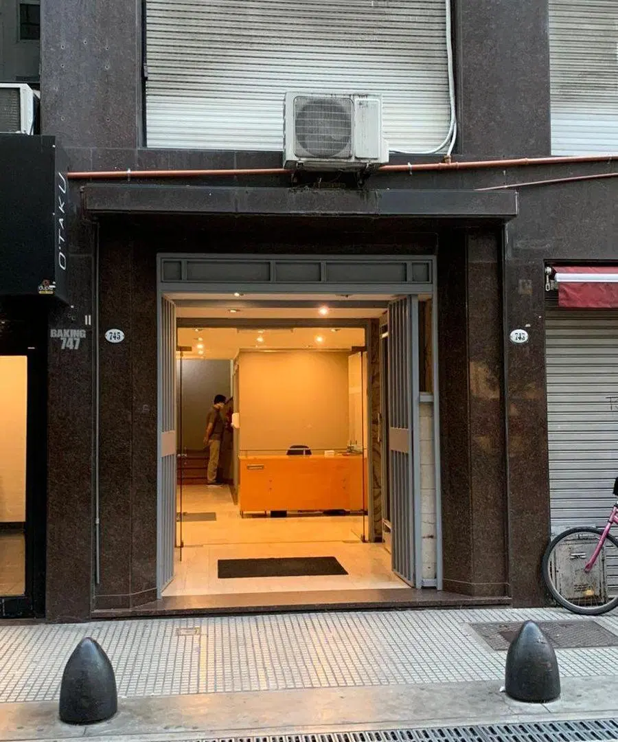 Venta oficina Centro Suipacha y Avenida Córdoba 2