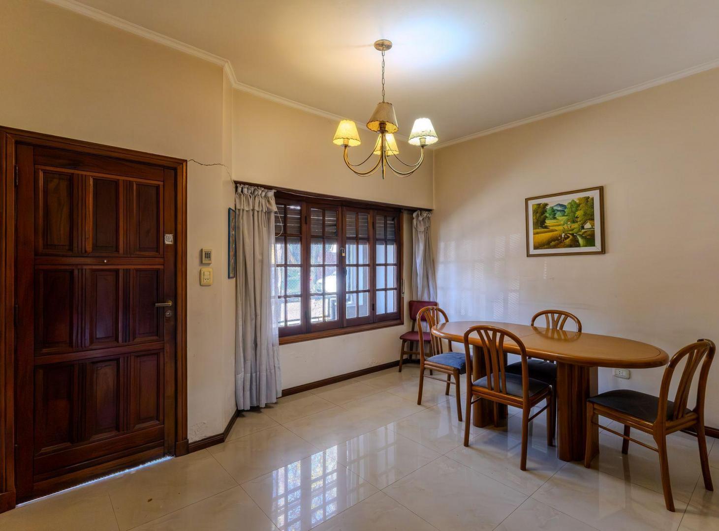 Venta casa 5 amb Ballester jardín apto crédito