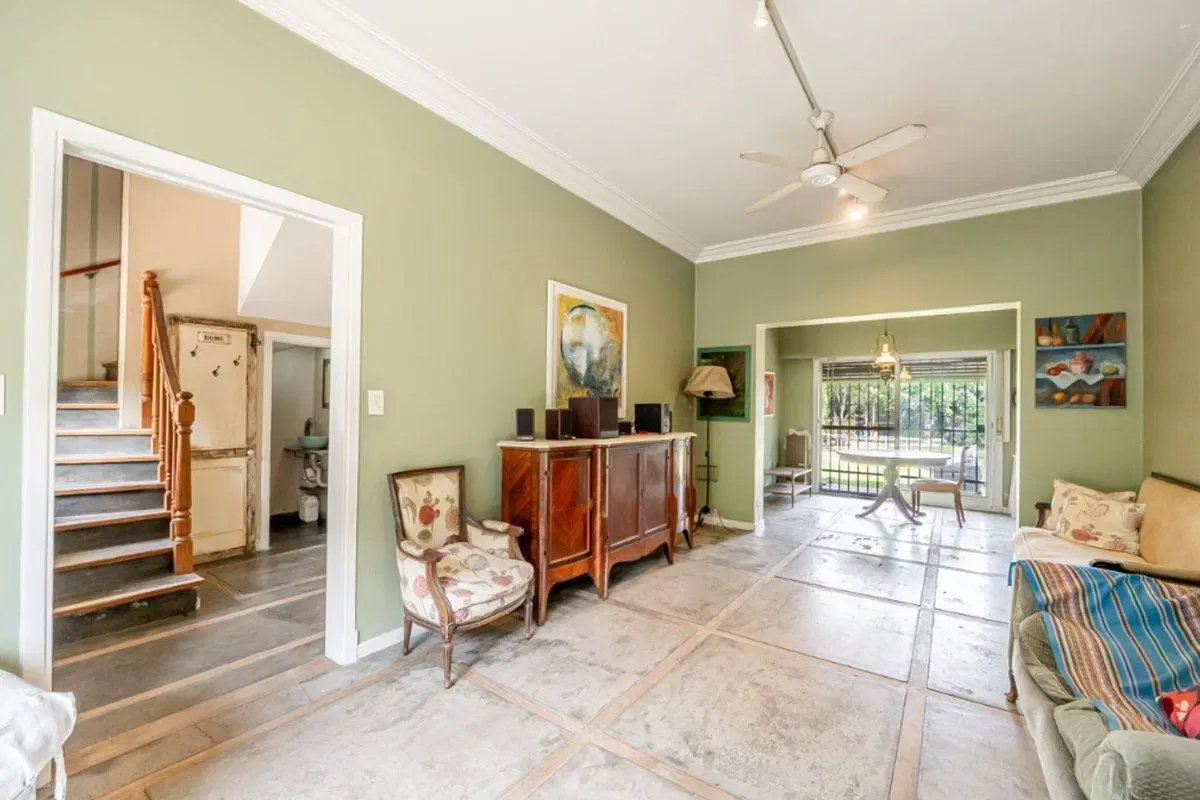 Venta casa 5 ambientes con Jardin ,beccar 5