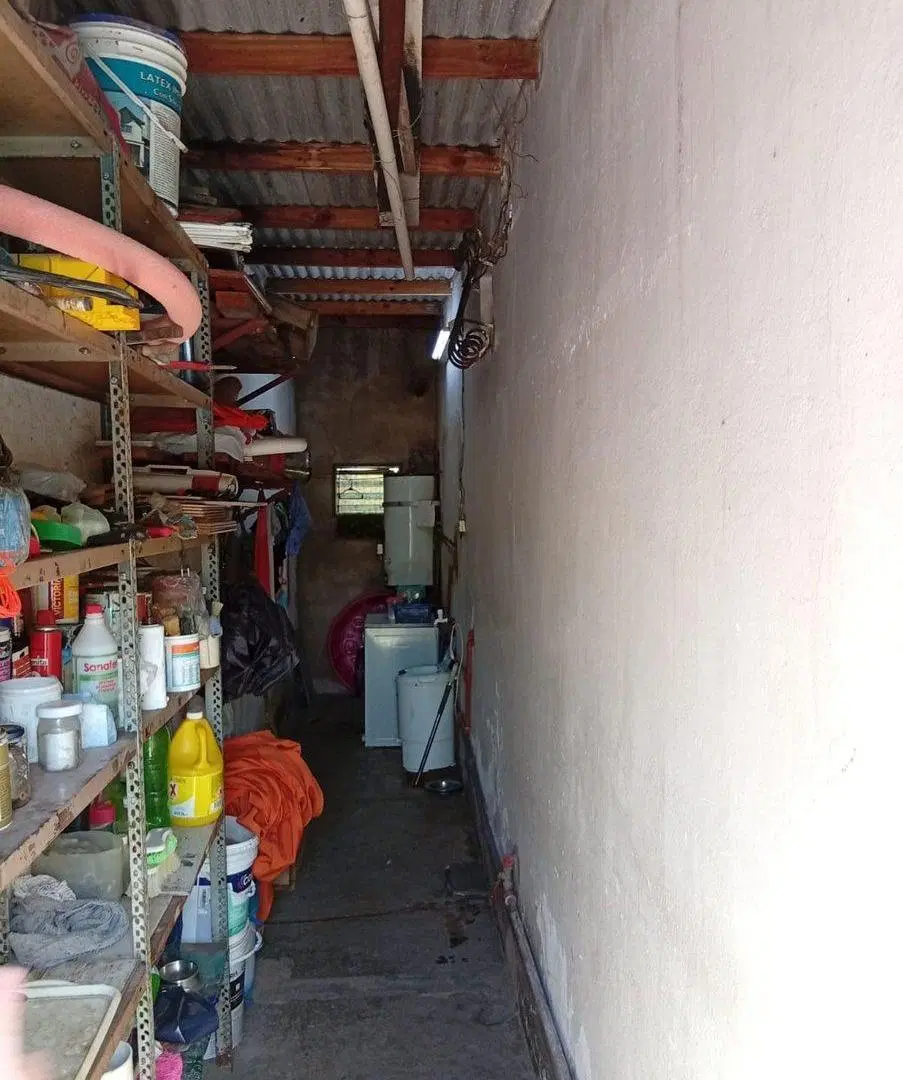 VENTA CASA 3 AMB CON QUINCHO Y PILETA CLAYPOLE 5