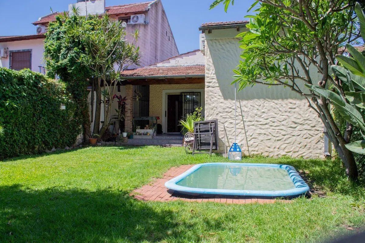 VENTA PH 4 AMB. OLIVOS JARDIN CON PILETA Y QUINCHO 3