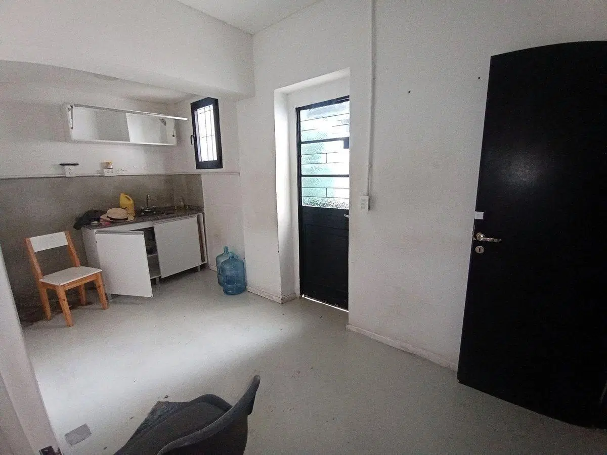 Venta en Block 2 PH 2 y 3 amb + local en Florida 2