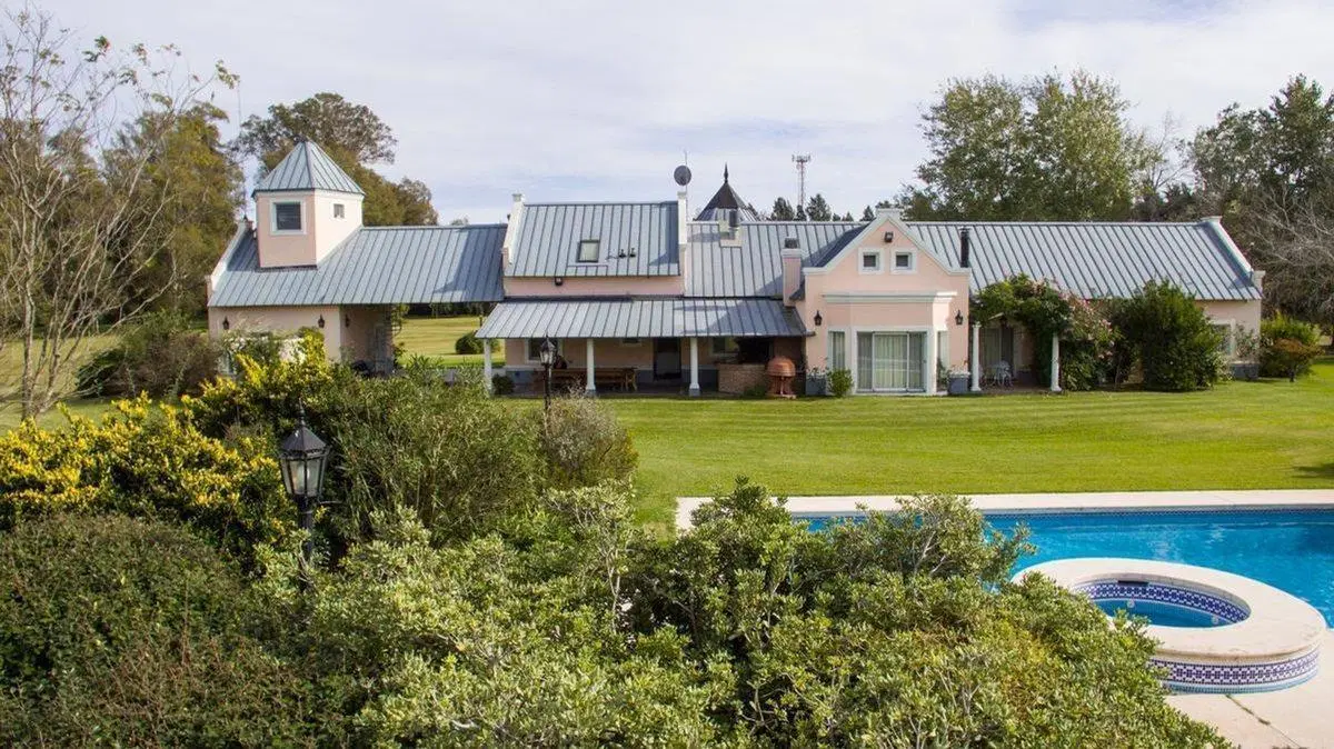 VENTA CAMPO DE 5,5 HS EN HARAS EL ARGENTINO  LUJAN 3