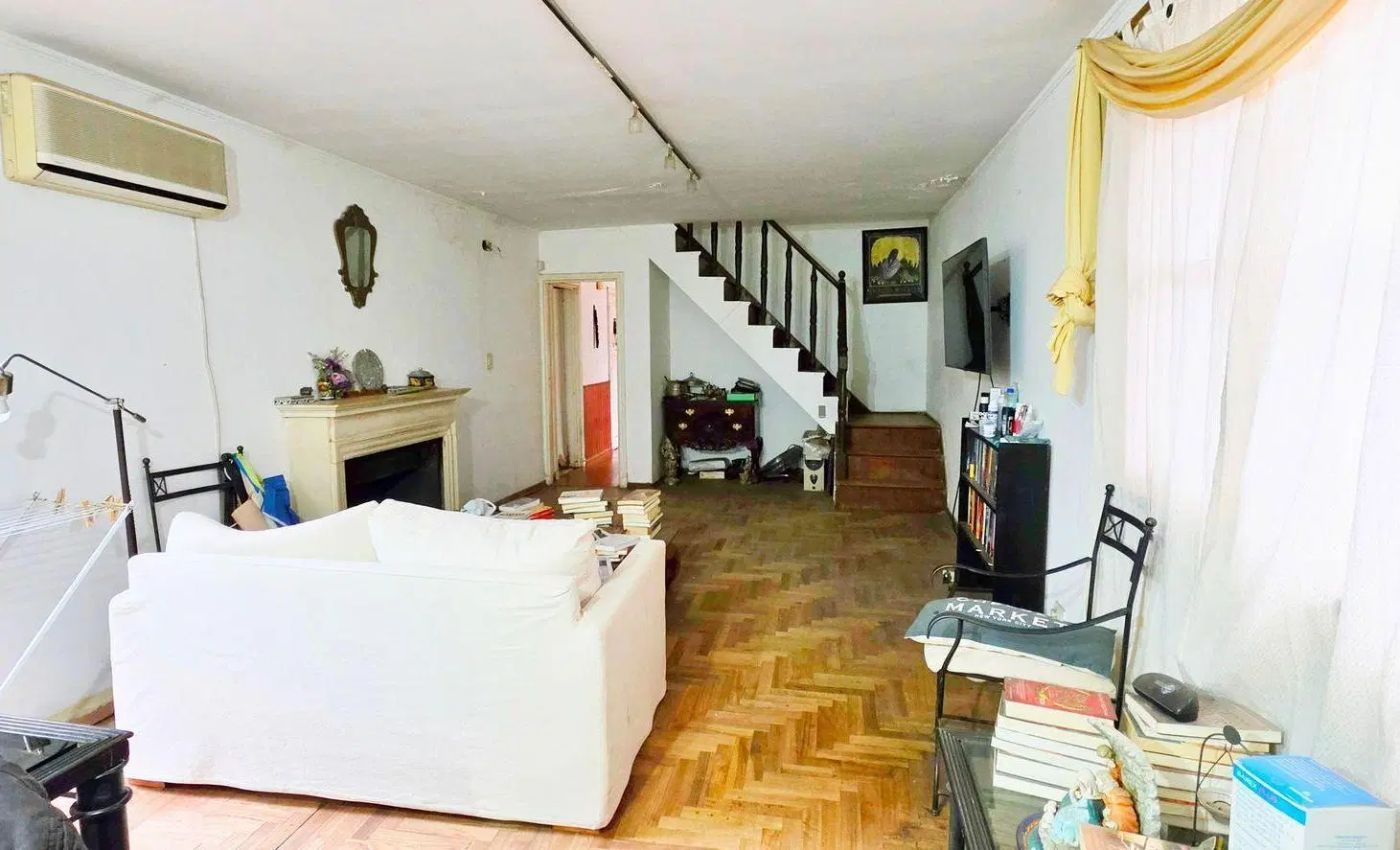 Venta Casa A refaccionar VTE LOPEZ - APTO CREDITO 5