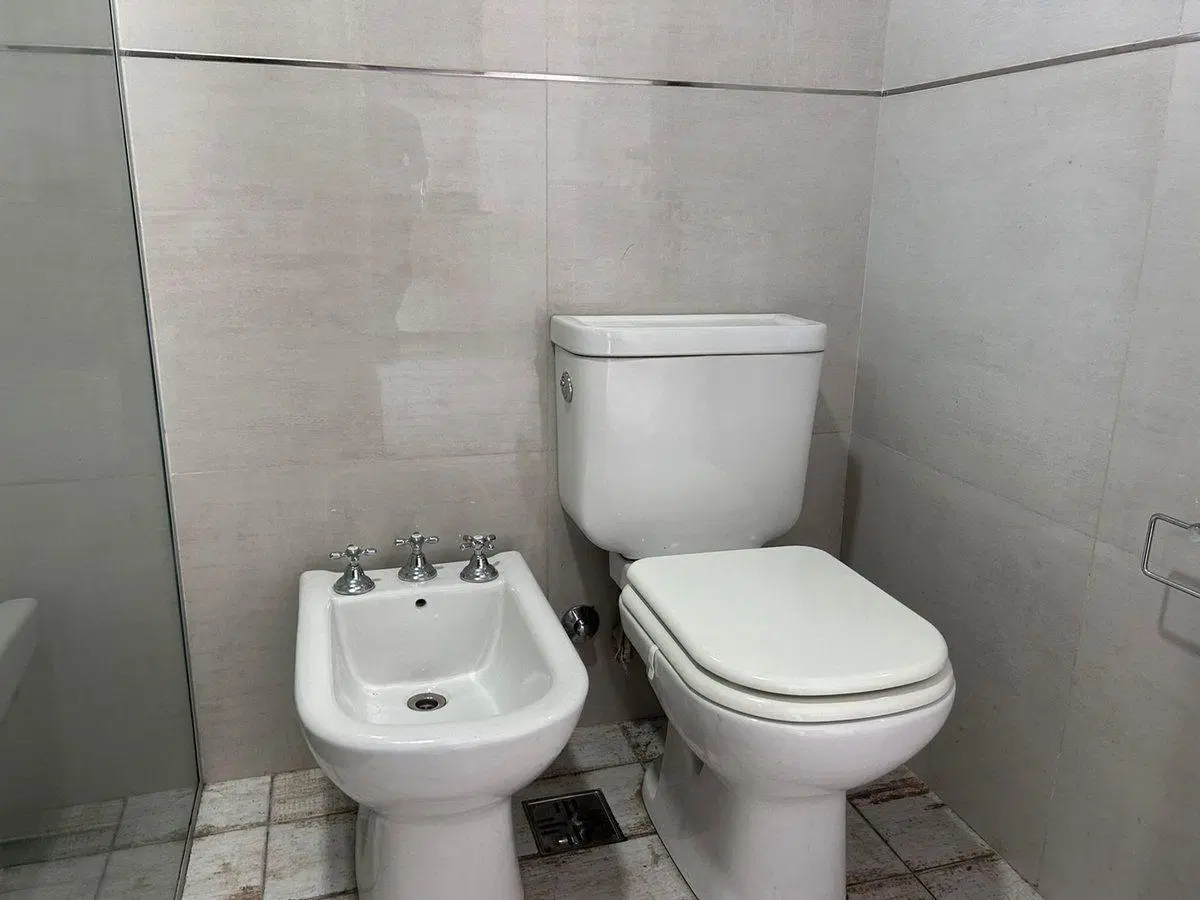 VENTA DEPTO 2 AMB BALLESTER BALCÓN TERRAZA COCHERA 4