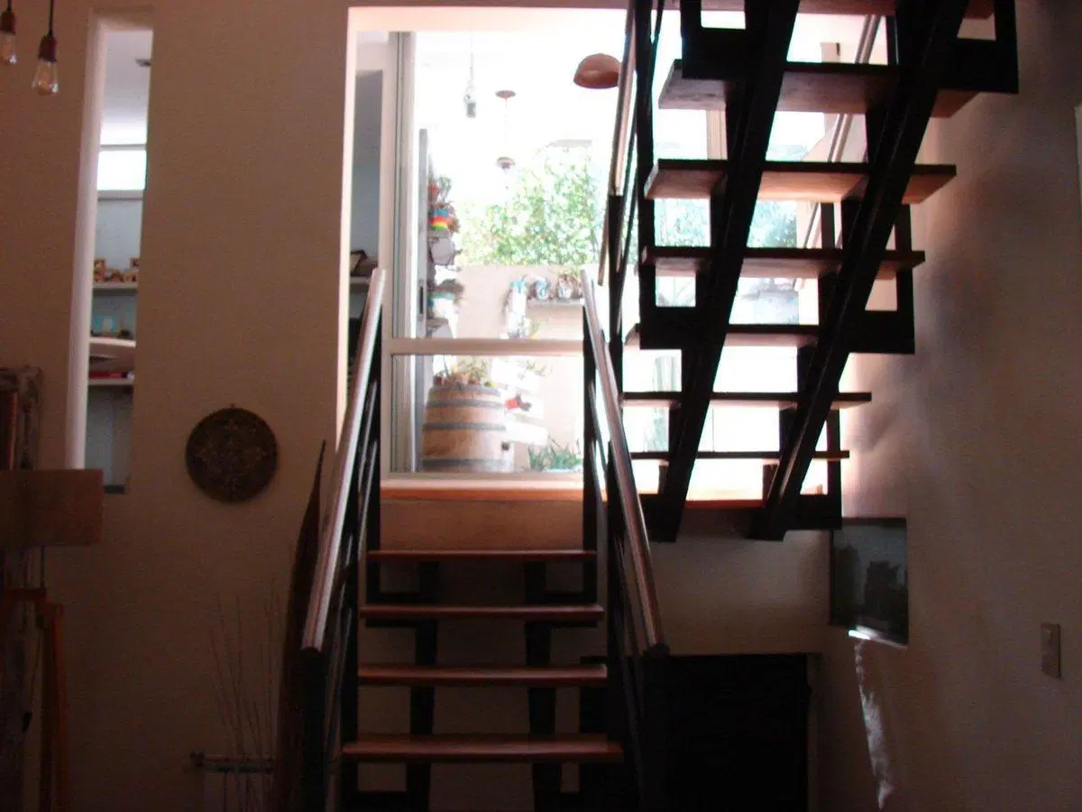 Venta Casa 7 Ambientes con pileta y Quincho Beccar 8