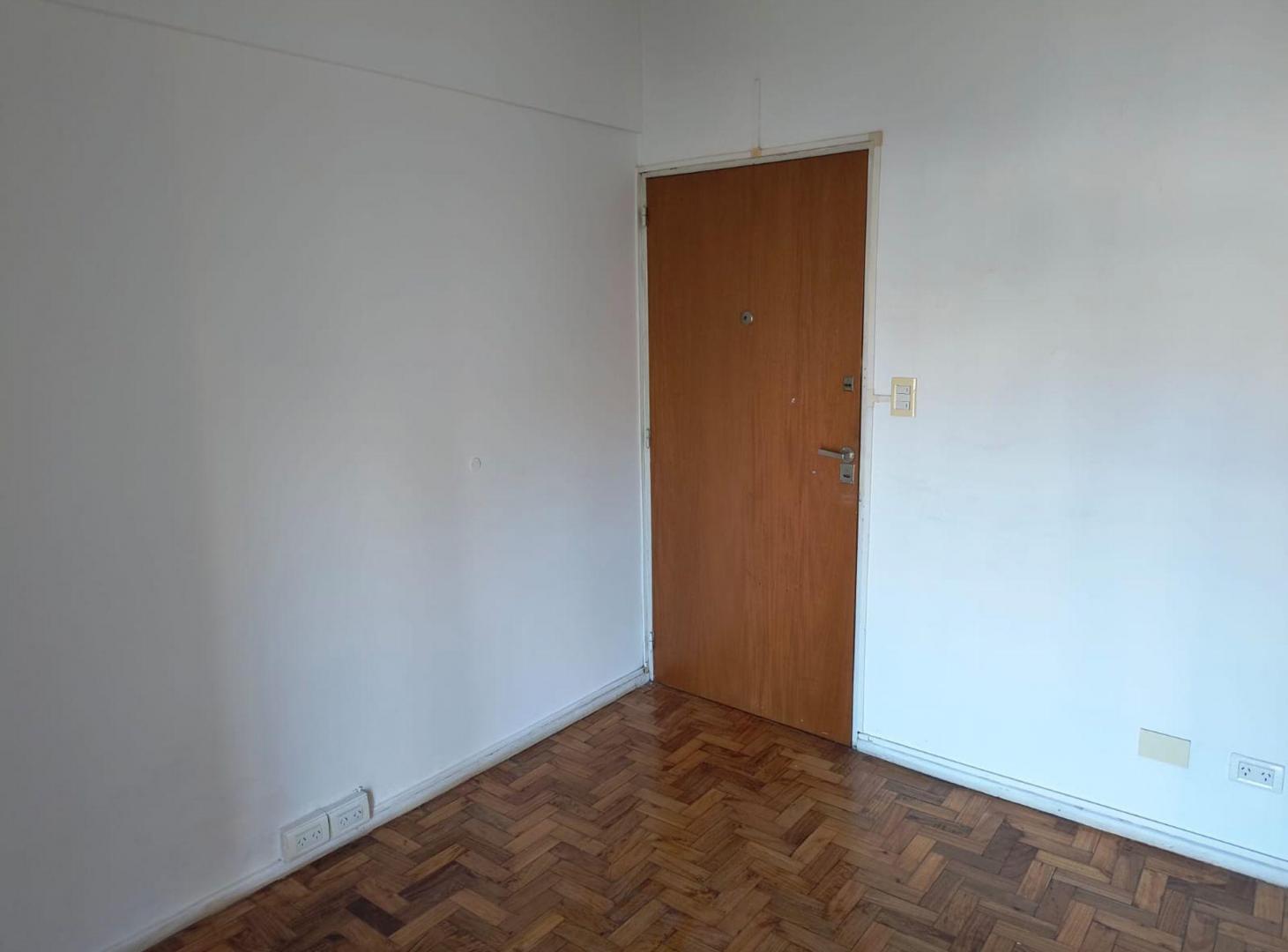 Foto de Alquiler departamento 2 ambientes Caballito CABA, imagen 2