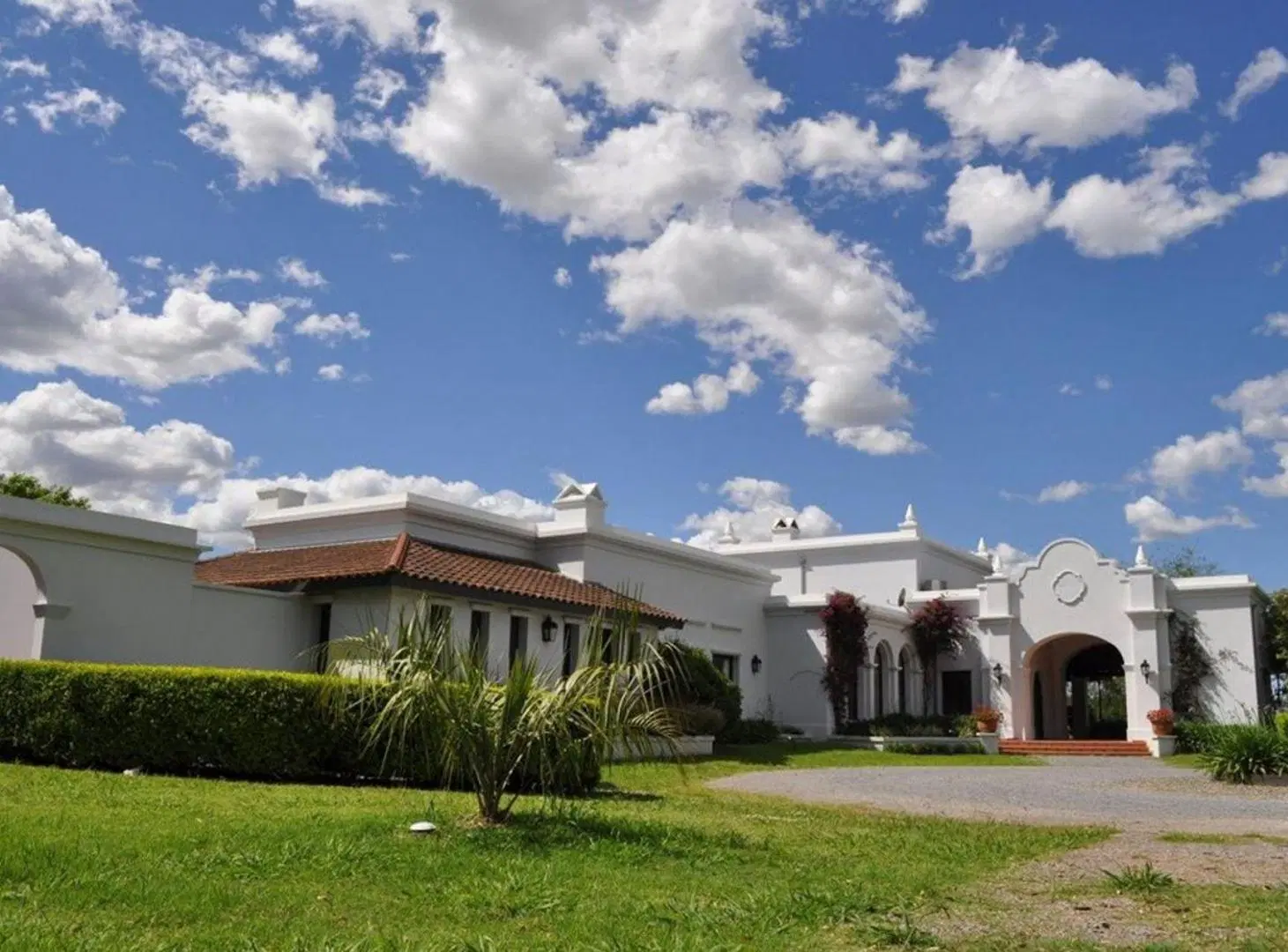 Venta lote de 1 ha con escritura La Macarena 2