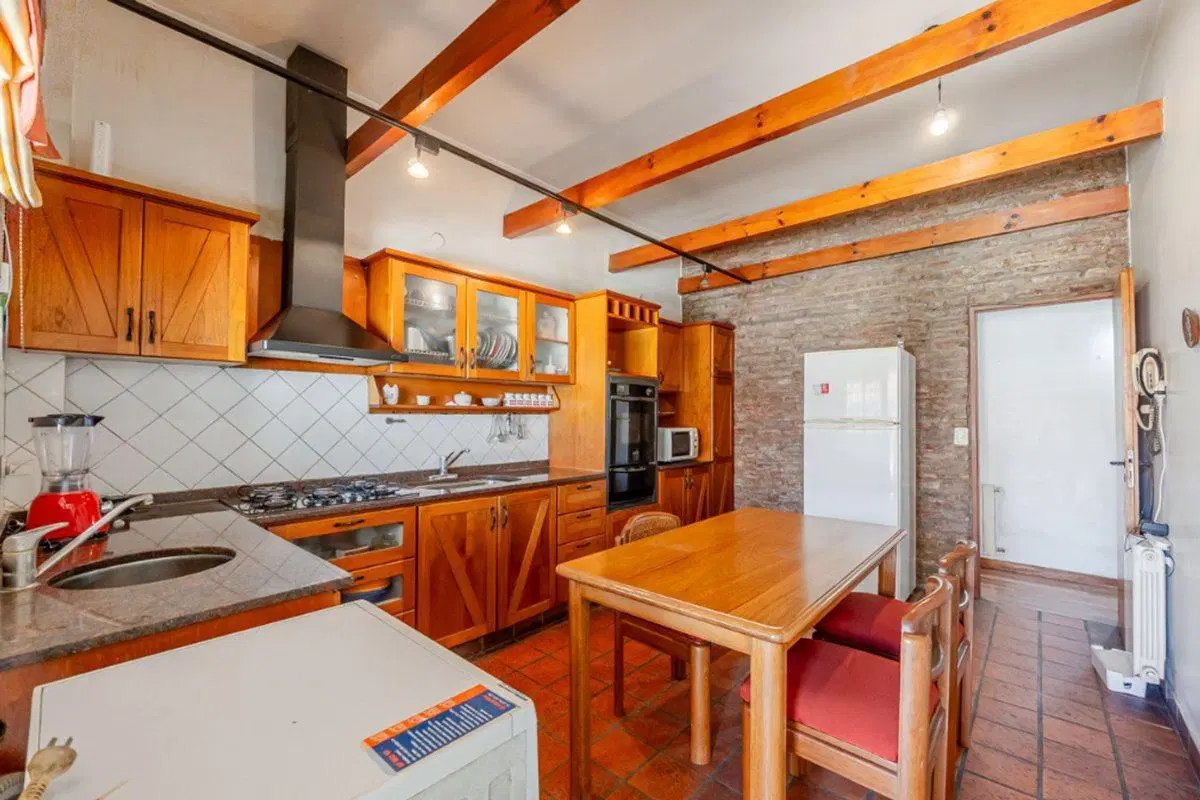 Venta casa 4 amb. Villa Luzuriaga pileta quincho 4