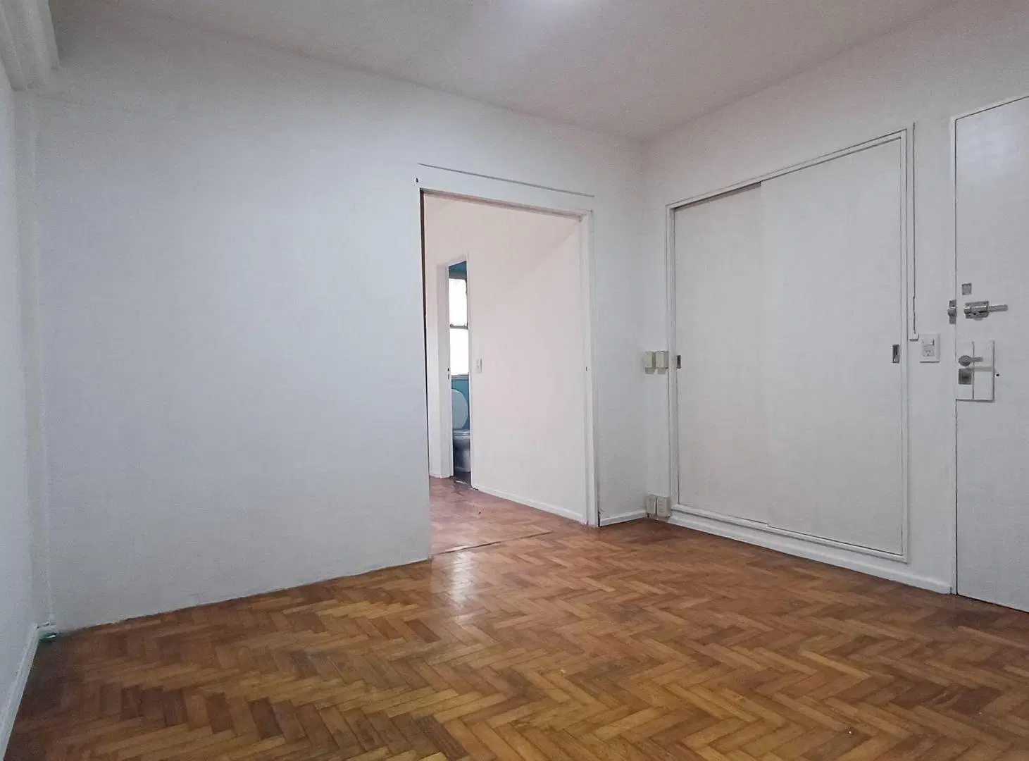 VENTA DEPARTAMENTO 2 AMBIENTES BALVANERA 5